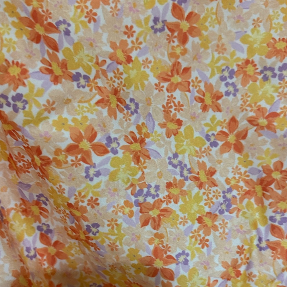 Elegant Floral Long Sleeve Dress - Picture 6 of 7